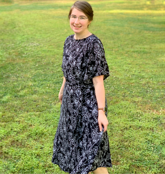 Lightweight Courtney Style Dress