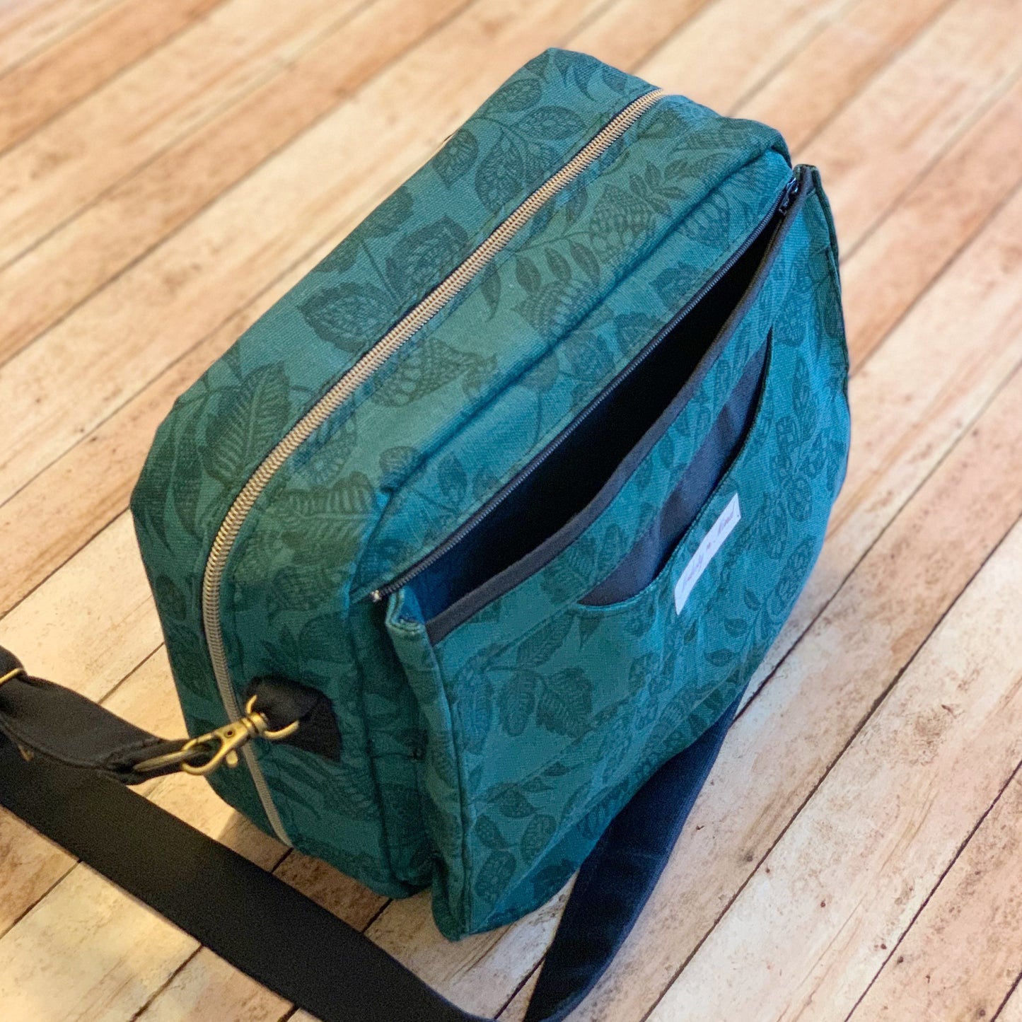 Green & Black Foliage Bible Bag