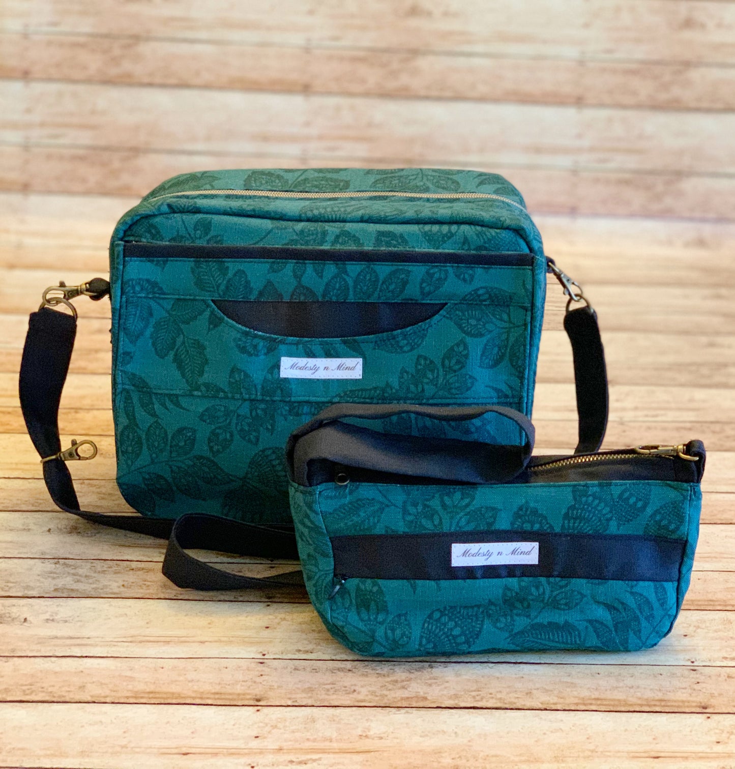 Ready to Ship Bible Bag & Casual Wristlet Set