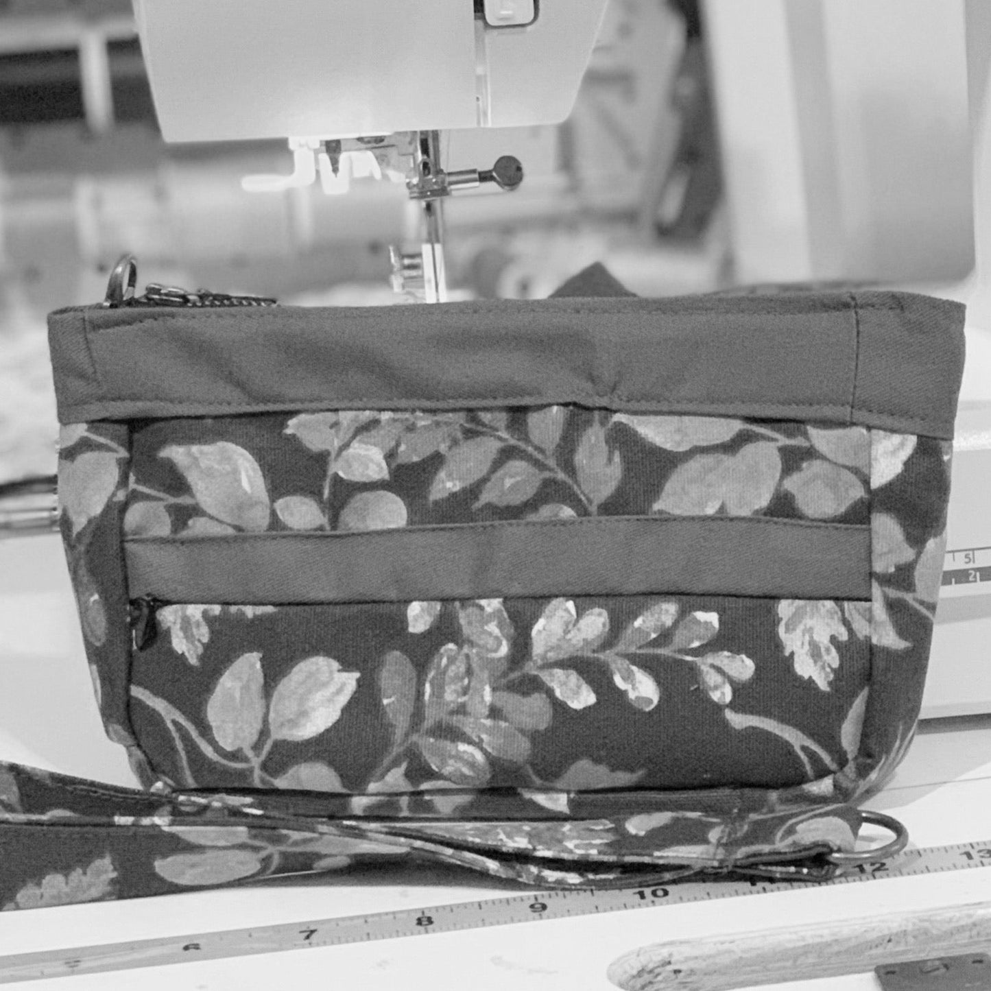 Mini Wristlet Wallet | Various Prints