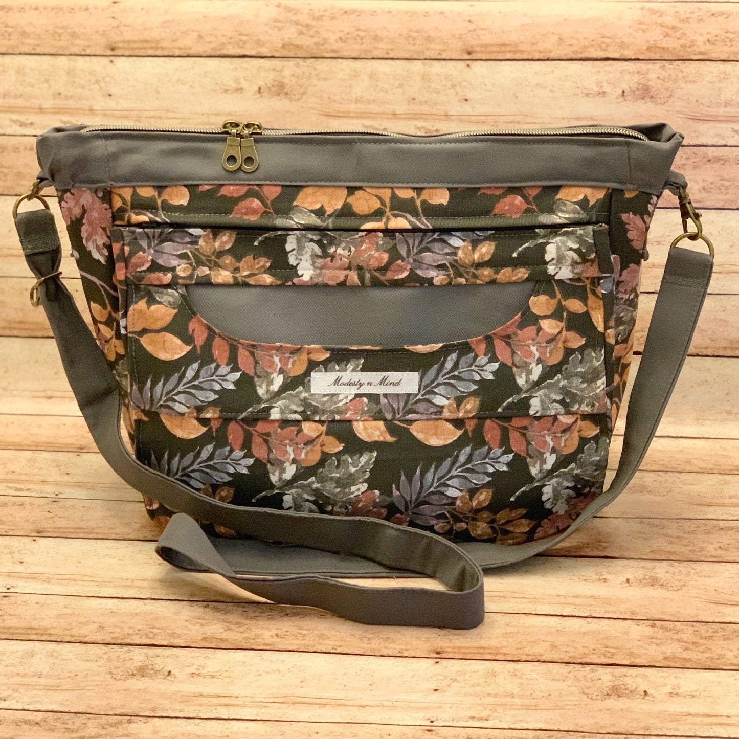 Autumn Leaves Casual Bag + Wristlet Set