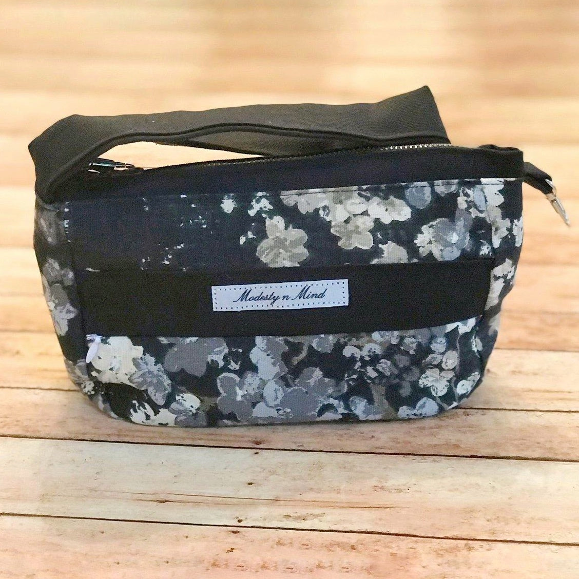 Floral & Black Casual Wristlet