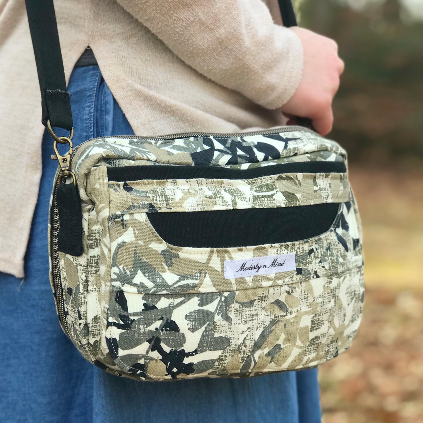 Neutral Colors Bible Bag